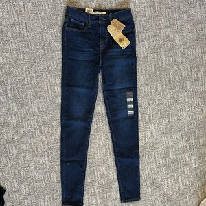 Levi's Dark Blue Skinny Jeans for Women